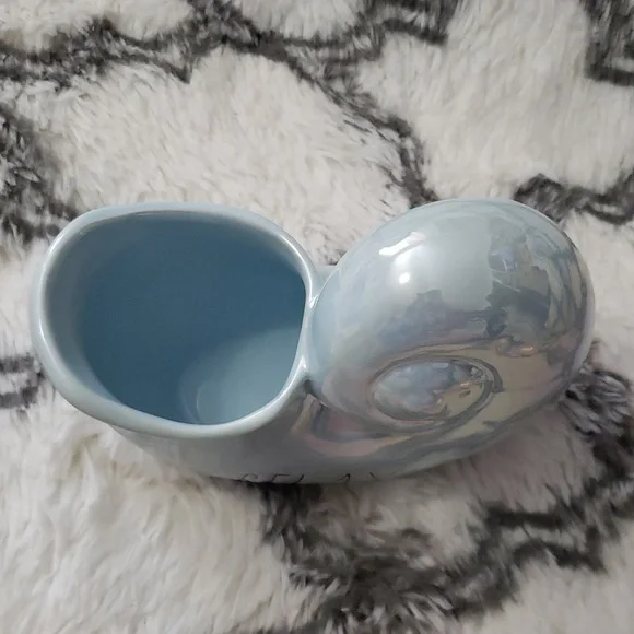 Rae Dunn Shell - Picture 7 of 8